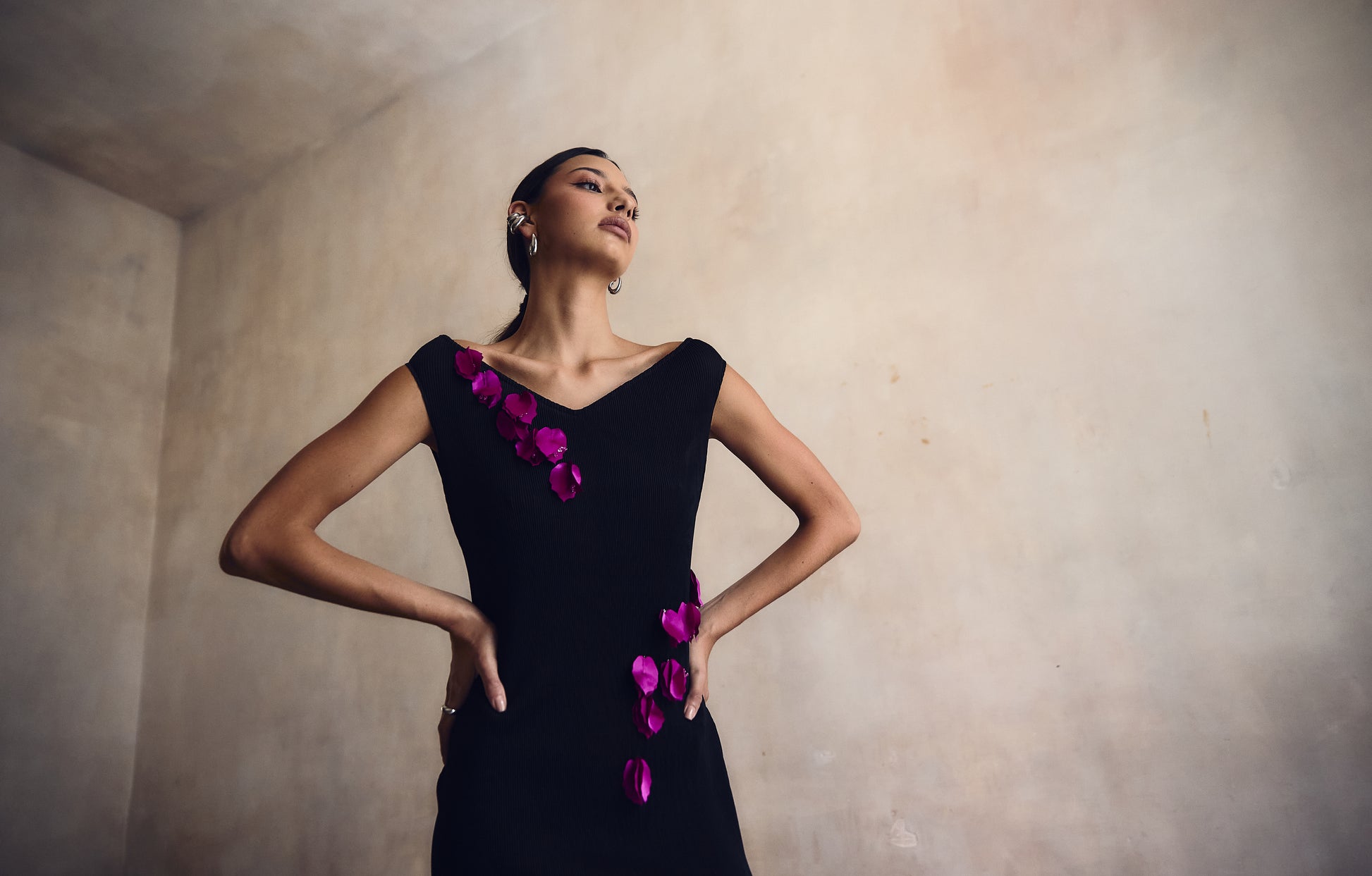 Vestido Estructural · Bugambilia Appliqué en Charmeuse